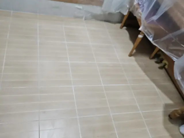 타일들뜸보수 시공 현장